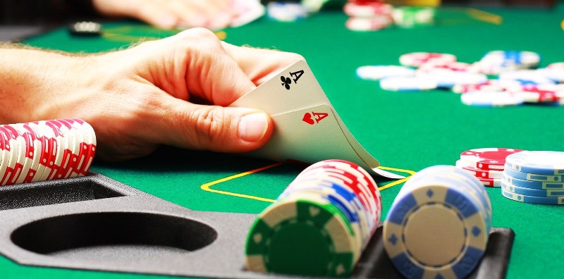 Cách Thabet88 phân loại người chơi Poker thông qua hành động